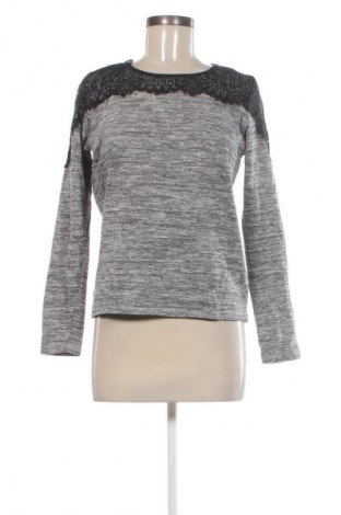 Női blúz Yessica, Méret XS, Szín Szürke, Ár 1 389 Ft