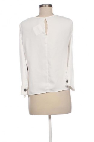 Bluză de femei Zara, Mărime M, Culoare Alb, Preț 46,99 Lei