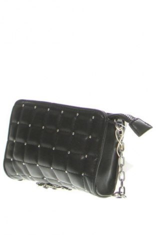 Дамска чанта Bershka, Цвят Черен, Цена 13,80 €