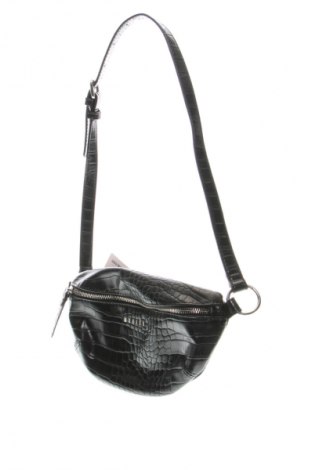 Дамска чанта Mohito, Цвят Черен, Цена 15,41 €