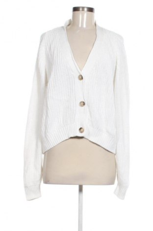 Damen Strickjacke Stradivarius, Größe M, Farbe Weiß, Preis 14,77 €