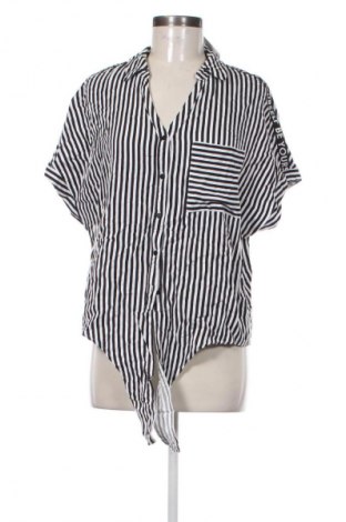 Дамска риза Mohito, Размер L, Цвят Многоцветен, Цена 12,69 €