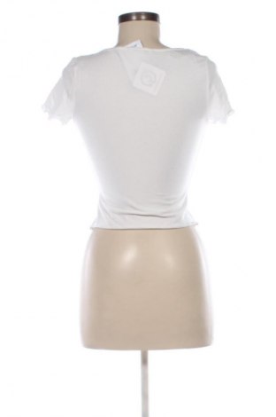 Дамска риза Monki, Размер S, Цвят Бял, Цена 29,00 €