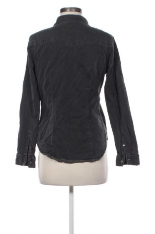 Дамска риза Pull&Bear, Размер M, Цвят Черен, Цена 4,60 €