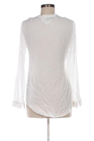 Дамска риза Vero Moda, Размер S, Цвят Бял, Цена 10,23 €