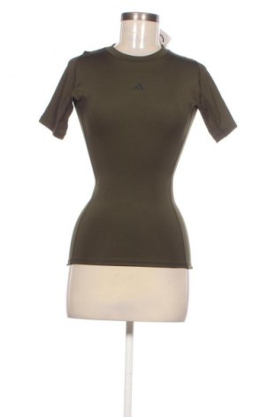Damski T-shirt Adidas, Rozmiar XS, Kolor Zielony, Cena 166,99 zł