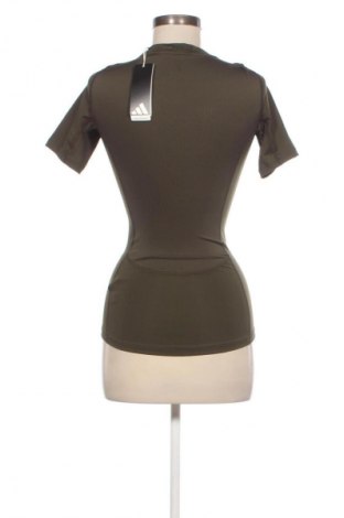 Damski T-shirt Adidas, Rozmiar XS, Kolor Zielony, Cena 166,99 zł