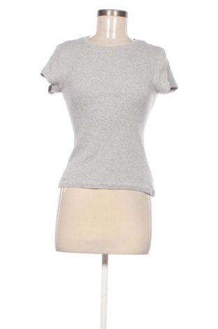 Дамска тениска FSBN Sister, Размер L, Цвят Сив, Цена 9,00 €