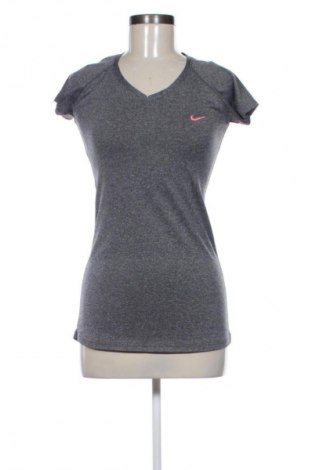 Női póló Nike, Méret S, Szín Szürke, Ár 5 785 Ft