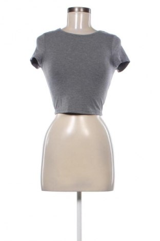 Damski T-shirt SHEIN, Rozmiar S, Kolor Szary, Cena 44,99 zł