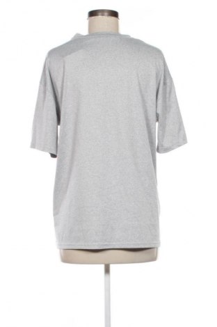 Дамска тениска Unbranded, Размер M, Цвят Сив, Цена 4,60 €