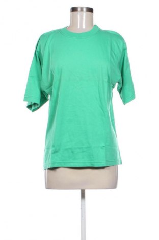 Дамска тениска Unbranded, Размер M, Цвят Зелен, Цена 9,00 €