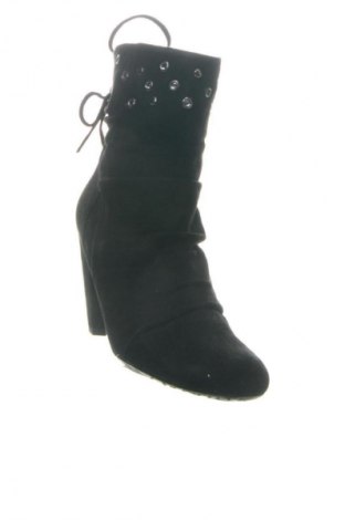 Damen Stiefeletten Alesya, Größe 36, Farbe Schwarz, Preis 135,49 €