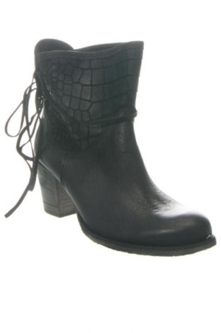Дамски боти Alesya, Размер 40, Цвят Черен, Цена 135,49 €