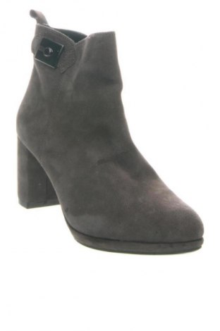 Dámské boty  Alesya, Velikost 39, Barva Šedá, Cena  3 840,00 Kč
