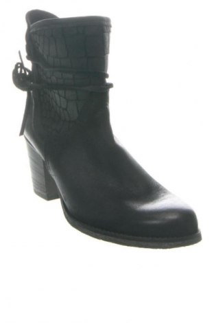 Дамски боти Alesya, Размер 37, Цвят Черен, Цена 135,49 €