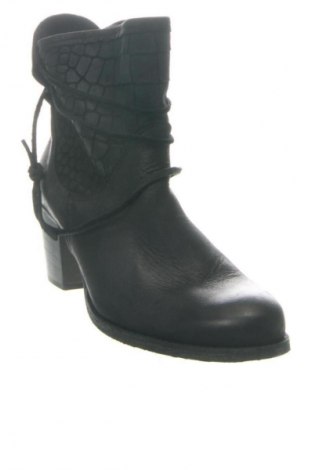 Γυναικεία μποτάκια Alesya, Μέγεθος 40, Χρώμα Μαύρο, Τιμή 135,49 €
