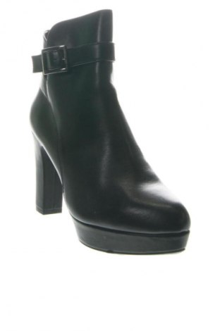 Дамски боти Alesya, Размер 38, Цвят Черен, Цена 135,49 €