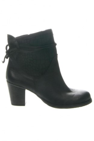 Damen Stiefeletten Alesya, Größe 39, Farbe Schwarz, Preis 135,49 €