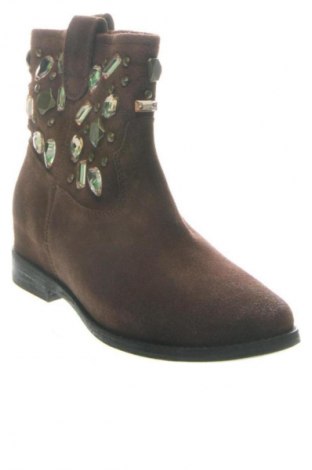 Дамски боти Alesya, Размер 37, Цвят Кафяв, Цена 135,49 €