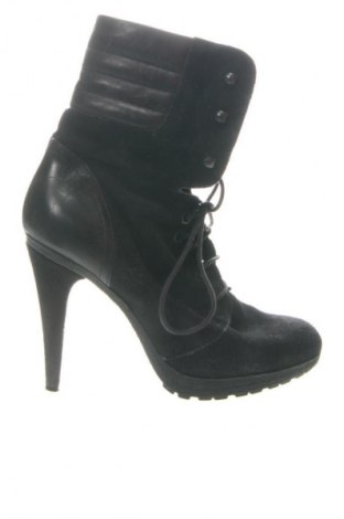 Dámské poltopánky Bata, Veľkosť 37, Farba Čierna, Cena  75,00 €