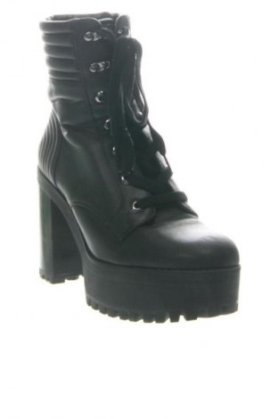 Damen Stiefeletten Bershka, Größe 39, Farbe Schwarz, Preis € 32,21