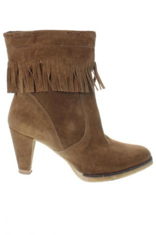 Damen Stiefeletten Carlo Pazolini, Größe 37, Farbe Braun, Preis 163,00 €