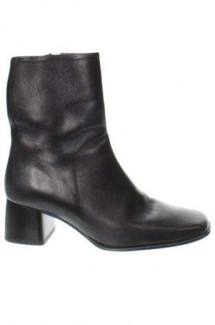 Botine de damă Filippa K, Mărime 37, Culoare Negru, Preț 1.009,99 Lei