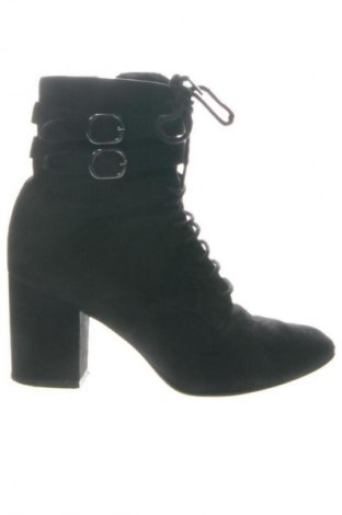 Botine de damă Graceland, Mărime 36, Culoare Negru, Preț 135,00 Lei