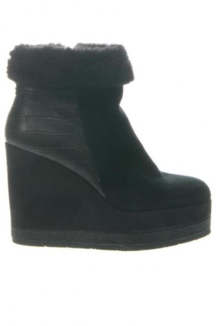 Damen Stiefeletten Guess, Größe 37, Farbe Schwarz, Preis 123,00 €