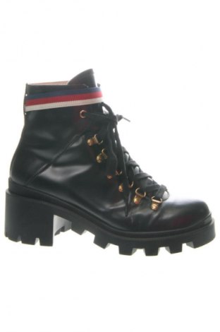 Damskie botki Guess, Rozmiar 39, Kolor Czarny, Cena 659,09 zł