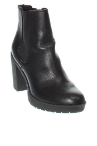 Damen Stiefeletten H&M, Größe 37, Farbe Schwarz, Preis 32,00 €