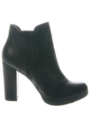 Dámské boty  Obsel, Velikost 40, Barva Černá, Cena  1 116,00 Kč