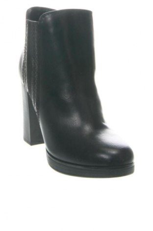 Dámské boty  Obsel, Velikost 36, Barva Černá, Cena  1 116,00 Kč