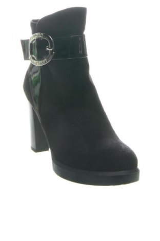 Дамски боти Solo Soprani, Размер 39, Цвят Черен, Цена 39,37 €