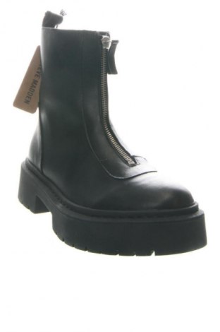 Γυναικεία μποτάκια Steve Madden, Μέγεθος 39, Χρώμα Μαύρο, Τιμή 117,99 €