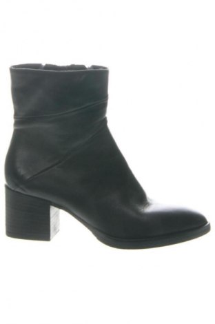 Damskie botki Unbranded, Rozmiar 35, Kolor Czarny, Cena 249,99 zł