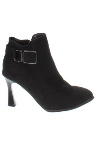 Γυναικεία μποτάκια Unbranded, Μέγεθος 36, Χρώμα Μαύρο, Τιμή 39,32 €