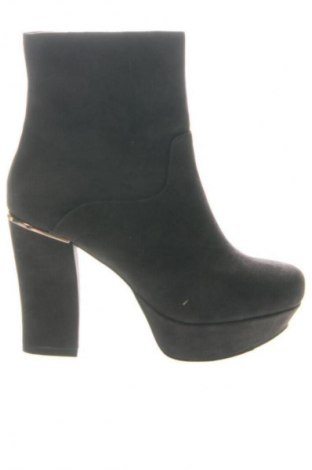 Дамски боти Unbranded, Размер 35, Цвят Кафяв, Цена 39,37 €