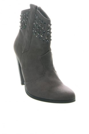 Дамски боти Unbranded, Размер 37, Цвят Сив, Цена 39,37 €