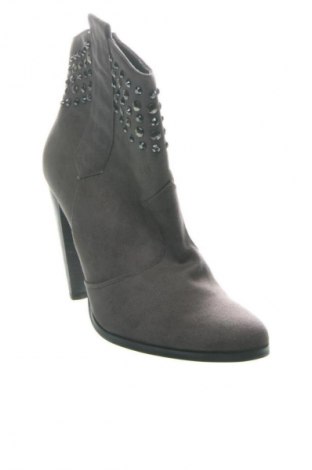 Дамски боти Unbranded, Размер 38, Цвят Сив, Цена 39,37 €