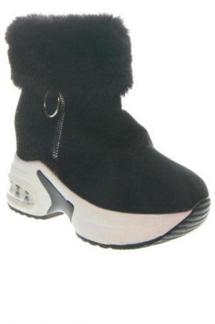 Botine de damă Unbranded, Mărime 37, Culoare Negru, Preț 104,26 Lei