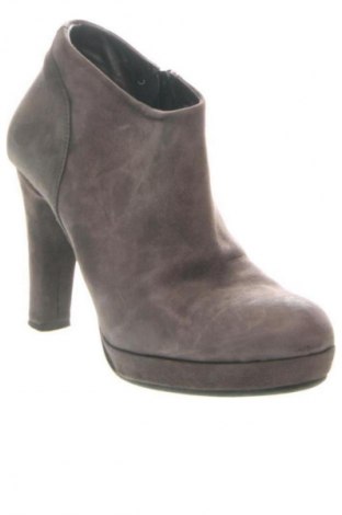 Дамски боти Unbranded, Размер 37, Цвят Бежов, Цена 52,00 €