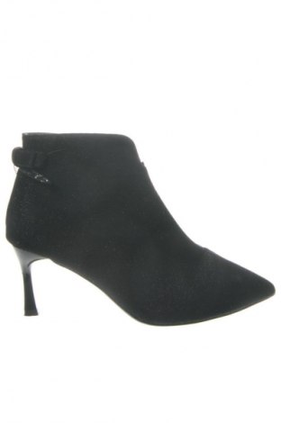 Γυναικεία μποτάκια Unbranded, Μέγεθος 40, Χρώμα Πολύχρωμο, Τιμή 32,00 €