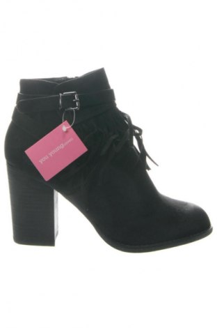 Dámské boty  You Young Coveri, Velikost 40, Barva Černá, Cena  1 116,00 Kč