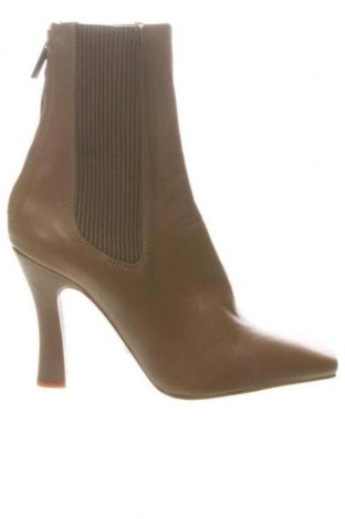 Damskie botki Zara, Rozmiar 37, Kolor Beżowy, Cena 385,81 zł