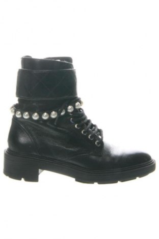 Damskie botki Zara, Rozmiar 37, Kolor Czarny, Cena 310,79 zł