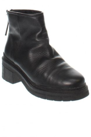 Дамски ботуши Unisa, Размер 38, Цвят Черен, Цена 34,48 €