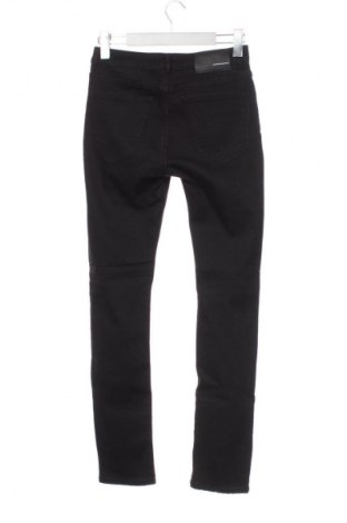 Дамски дънки BLK DNM, Размер M, Цвят Черен, Цена 109,51 €