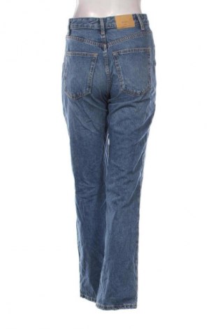 Damskie jeansy Bershka, Rozmiar S, Kolor Niebieski, Cena 51,99 zł